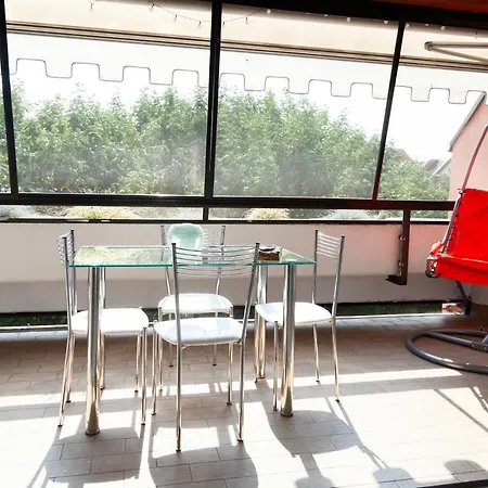 Maison Da Paola Alojamento de Acomodação e Pequeno-almoço Basiglio